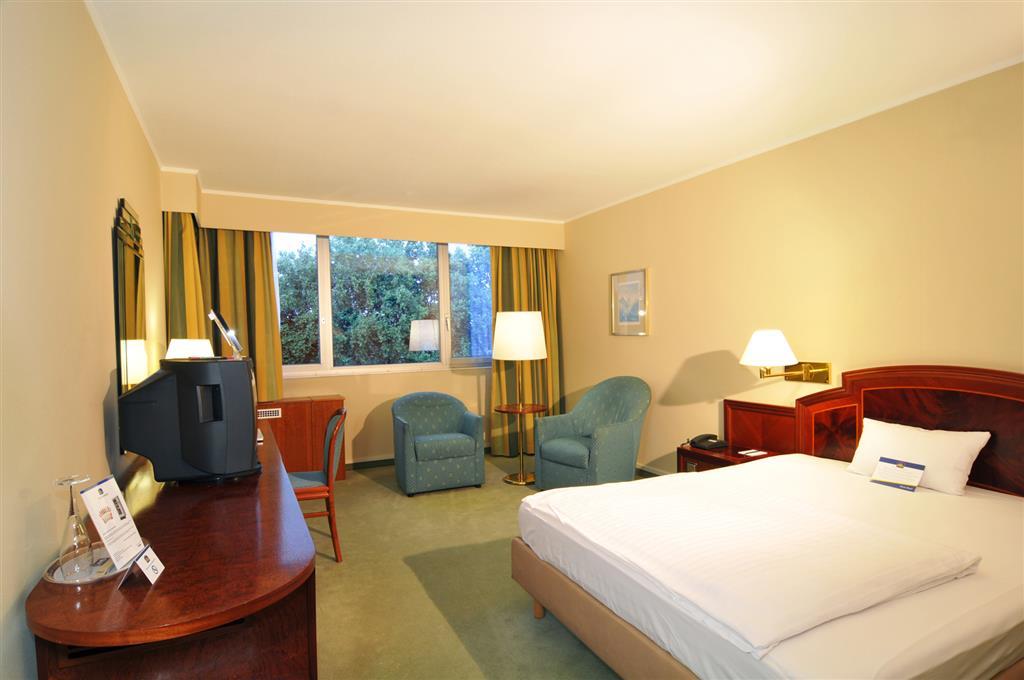 Leoso Hotel Leverkusen Room photo